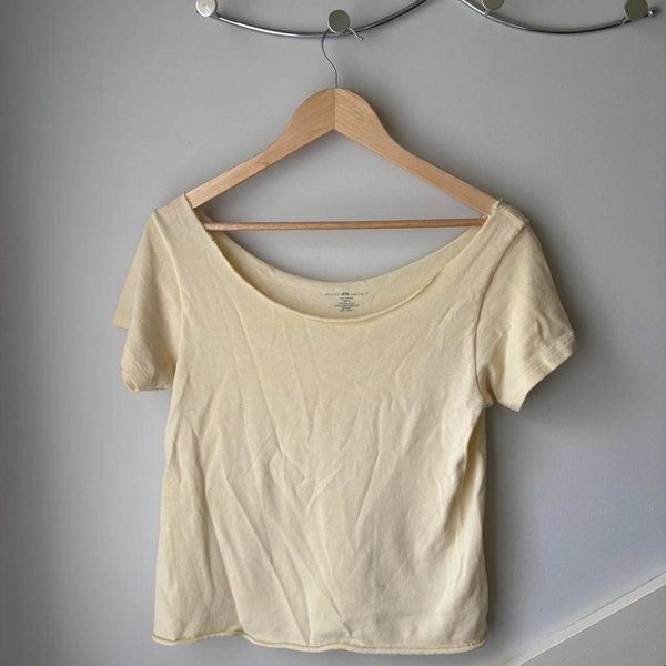 Brandy Melville yellow off the shoulder top #y2k...