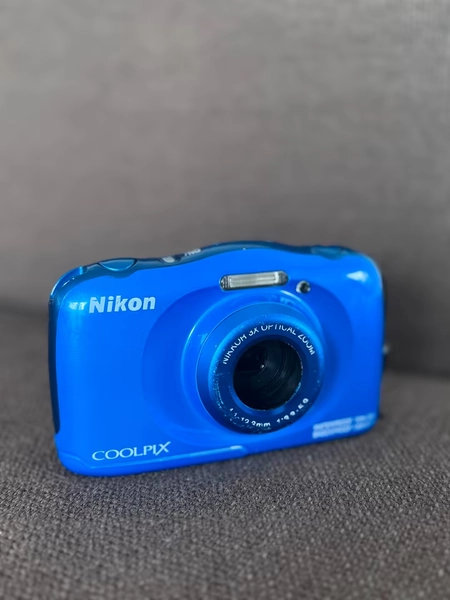 Reserviert • Gelöscht • 
        Nikon Coolpix S33 Wasserdichte Digitalkamera 13,2MP blau