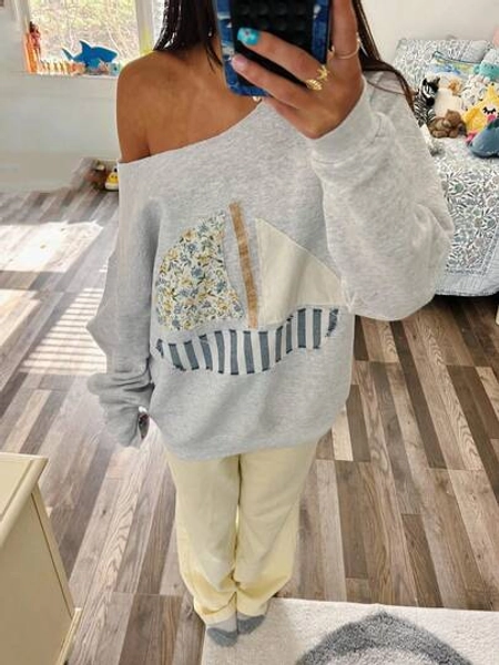 1pcs 3d Pattern Patch Off-Shoulder Long-Sleeved Sweatshirt, Sailboat Pattern, One-Shoulder Pullover, Autumn And Winter New Style, Women's Clothing