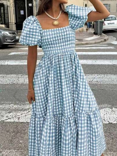 Elegant Plaid Bohemian Casual Dress For Women, Ruffle Hem Pleated Hem Blue And White Gingham Dress, Suitable For Casual Outings, Dates, Holidays, Elegant Party, Concert