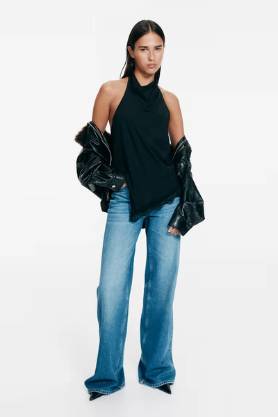 Neckholder-Top mit Spitzenbesatz - Schwarz