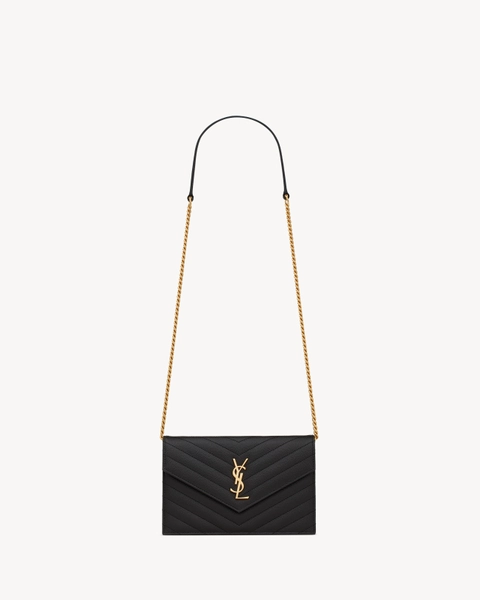 POCHETTE ENVELOPE CON CATENA CASSANDRE CLASSICA IN PELLE GRAIN DE POUDRE
