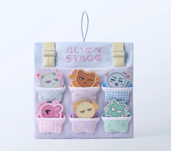 [LIMITED] ALIEN STAGE AAHS High School Series - Plush Storage Bag