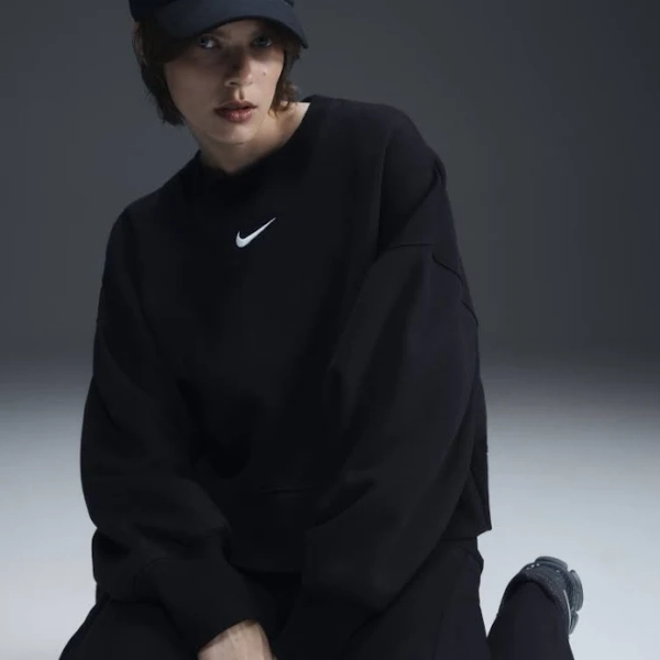 Nike Women's Phoenix Fleece Over-Oversized Sweatshirt