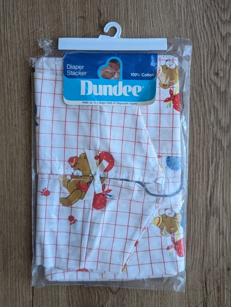 VINTAGE 1980s DUNDEE Teddy Bear Diaper Stacker NEW OLD STOCK