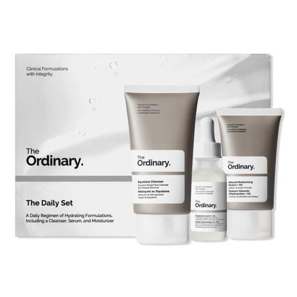 The Daily Set with Hyaluronic Acid Serum