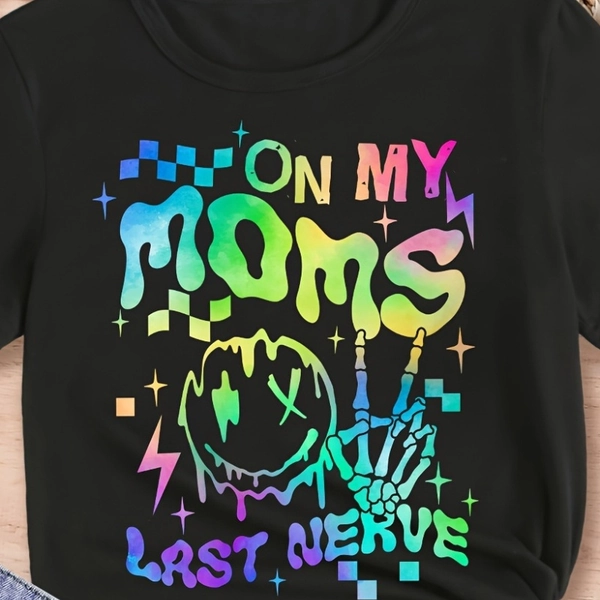 Girls' "On My Mom's Last Nerve" Funny Slogan T-Shirt - Knit Short Sleeve Round Neck Tee with Humorous Mom Design, Casual Black Top Suitable for, Playdates & Casual Attire, Year-Round for