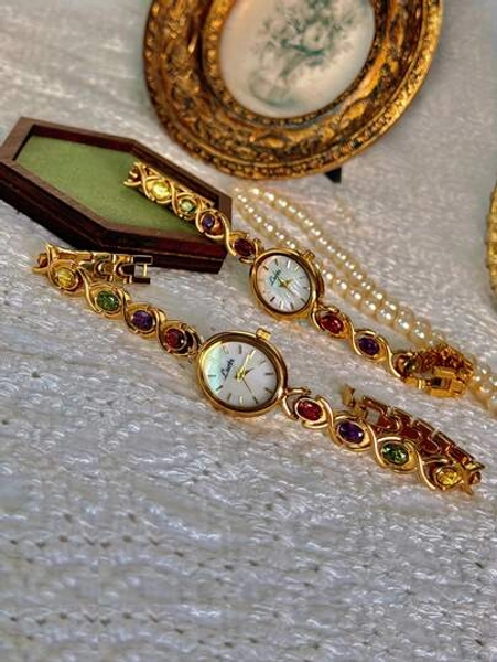 1pc New Luxury Colorful Beryl Gemstone & Crystal Embellished Vintage Elegant Fashion Women's Watch, Oval Pearl Dial, 30M Water Resistant, Suitable For Daily Wear, Parties, Vacations And Outings