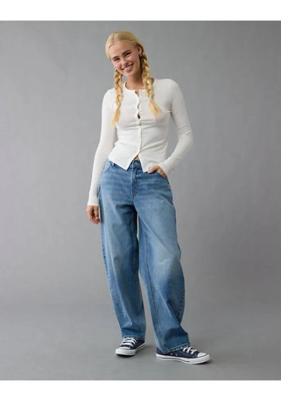 AE Strigid Low-Rise Baggy Barrel Jean