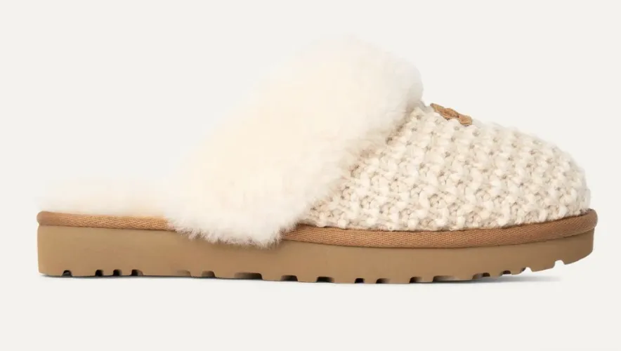 UGG® Women's Cozy Slipper Sheepskin Slippers in Cream, Size 7