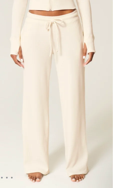 Cream sweat pants 