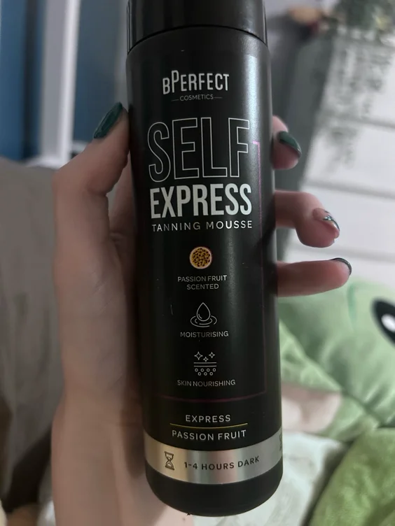 BPerfect- Self Express Tanning Mousse Passionfruit scented