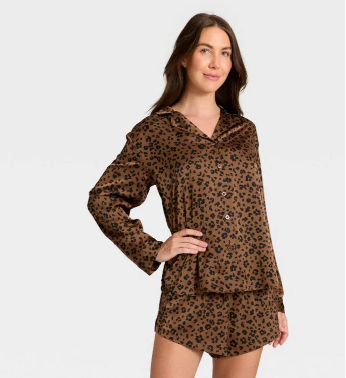 Women's Satin Notch Collar Long Sleeve Shirt and Shorts Pajama Set - Auden™ Green M