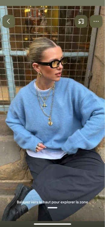 Pull bleu 