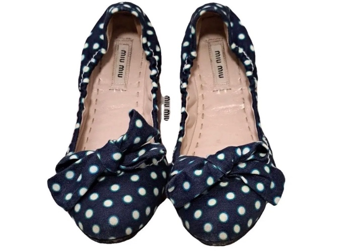 Ballet flats