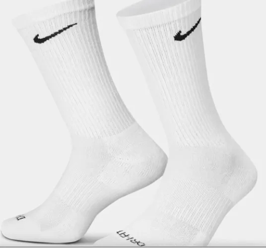 white nike socks 
