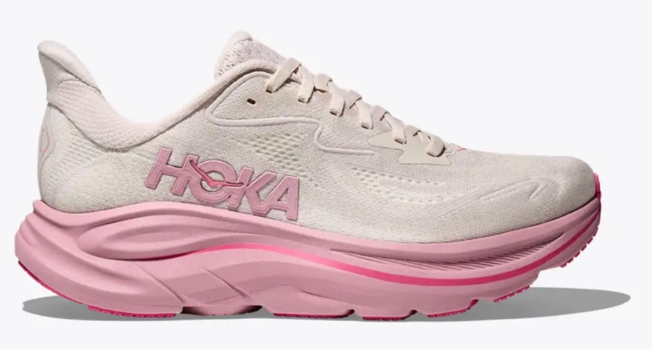 HOKA Women's Clifton 10 Shoes in Rose Cream/Dried Rose Size 8 W