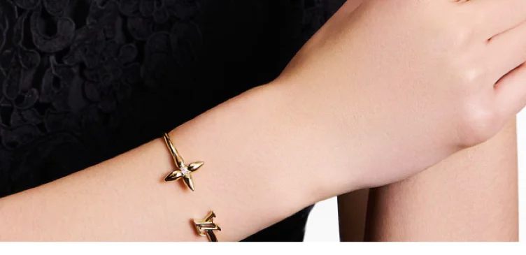M1441S Louisette Signature Bracelet