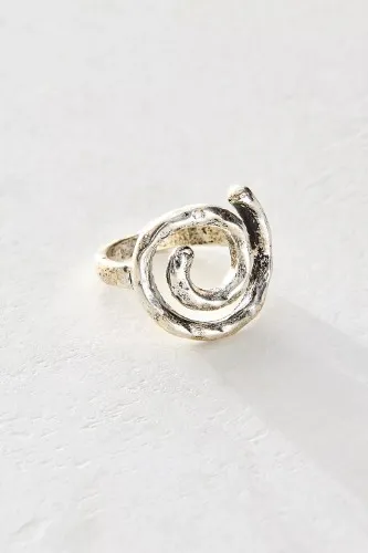 90s Swirl Ring