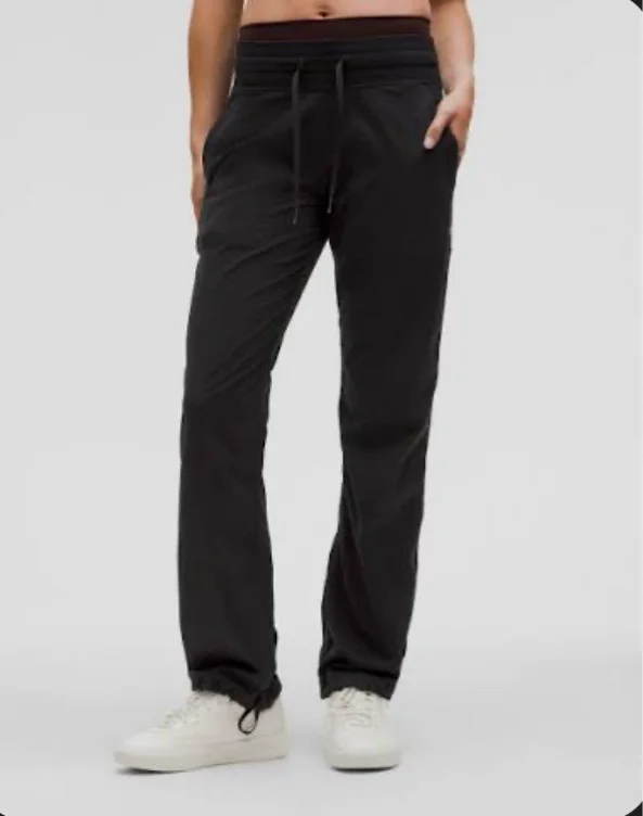 Dance Studio Mid-Rise Pant *Regular 