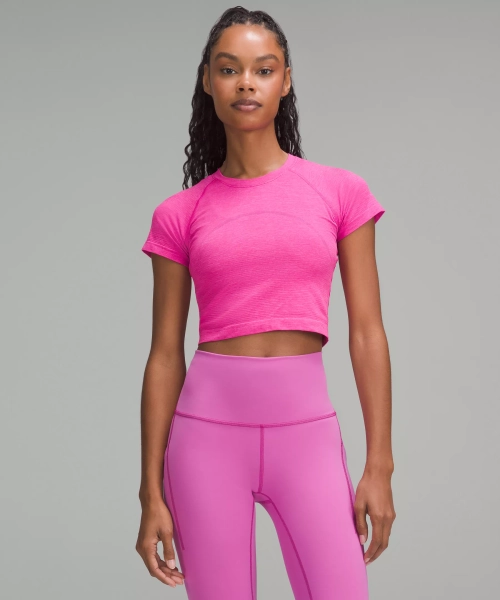 Swiftly Tech Cropped Short-Sleeve Shirt 2.0 - Pow Pink/Pow Pink - 8