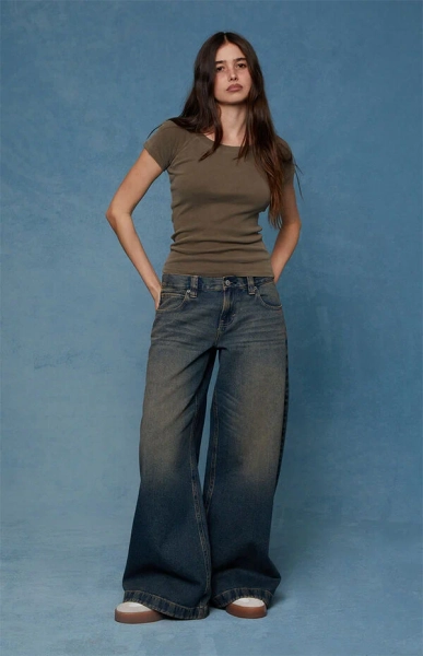 Sloane Low Rise Ultra Baggy Jeans Dark Blue Tint