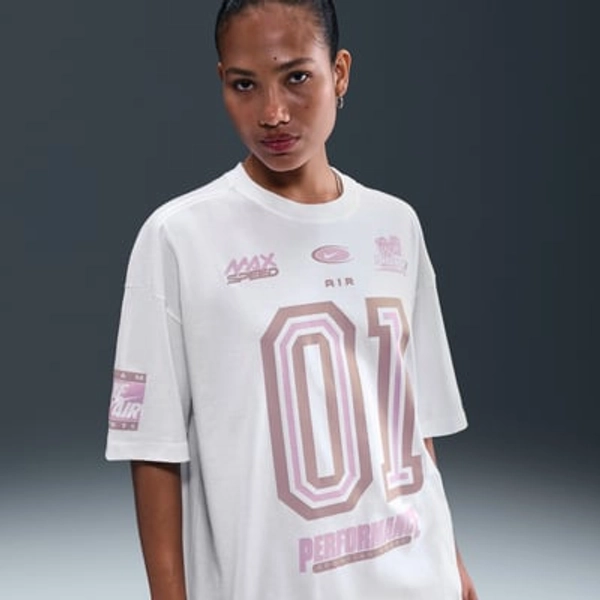 Women's Nike Sportswear Essentials Oversized T-Shirt in White | IU1701-100