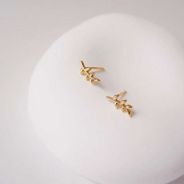 Fav Gold Leaf Stud Earrings |Olive Leaf Earrings|14K Gold Filled Sterling Silver|Cartilage/Helix Stud|Everyday Earrings|Hypoallergenic