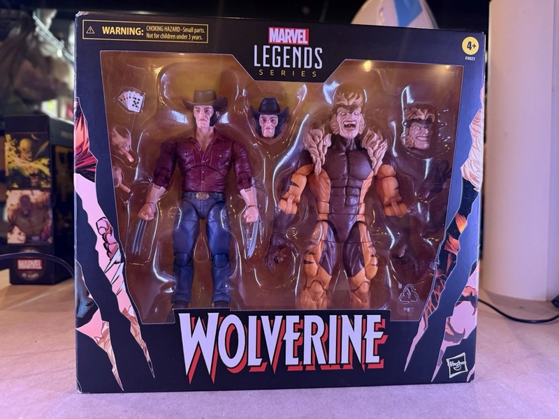 Marvel Legends Wolverine vs Sabertooth 50th Anniversary Figure 2 Pack Sealed
