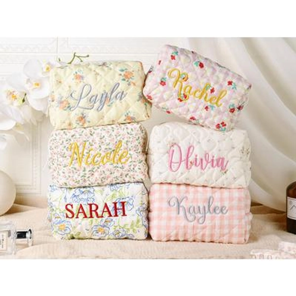 Personalized Embroidered Makeup Bag,Custom Makeup Bag,Floral Cosmetic Bag,Travel Makeup Pouch, Women Toiletry Bag,Bridesmaid Gift