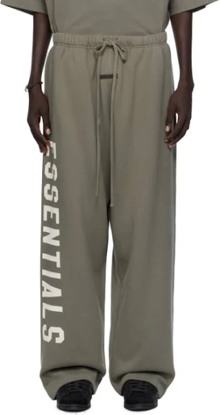 Essentials Lounge Fleece Sweatpant