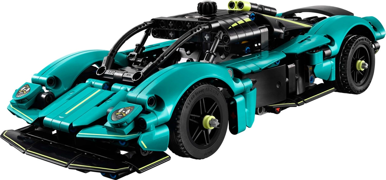 Aston Martin Valkyrie 42208 | Technic™ | Buy online at the Official LEGO® Shop US 