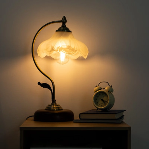 House of Hampton® Dontea Retro Metal Desk Lamp with Flower Glass Shade