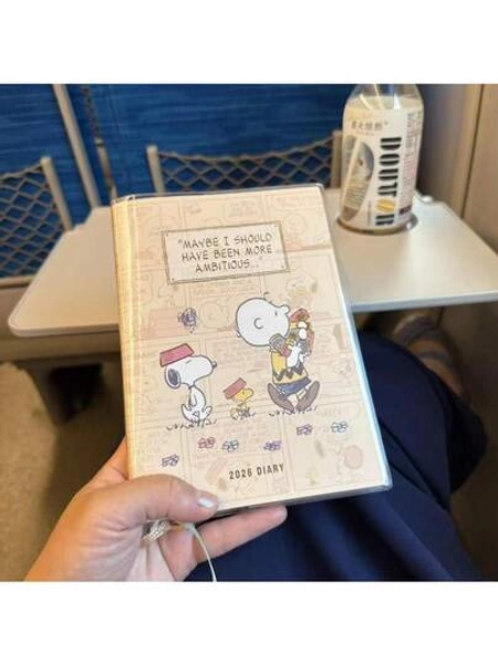  1 pieza Planificador semanal de Snoopy de Japón 2026, con ilustraciones dibujadas a mano, páginas coloridas, cuaderno estudiantil, relleno de calcetín navideño, regalo de Navidad, decoración navideña