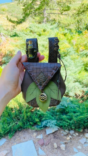 Faux Leather Belt Bag: Renfaire Cosplay Satchel with Potion Bottle