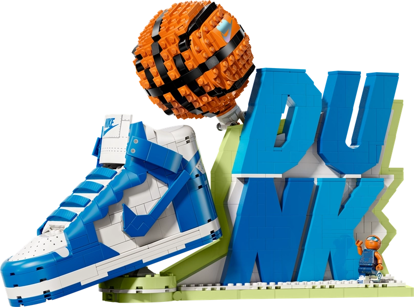 Nike Dunk x LEGO® Set