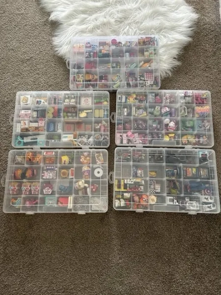 Official Mini Brands Massive Set Collection Comes With Cases