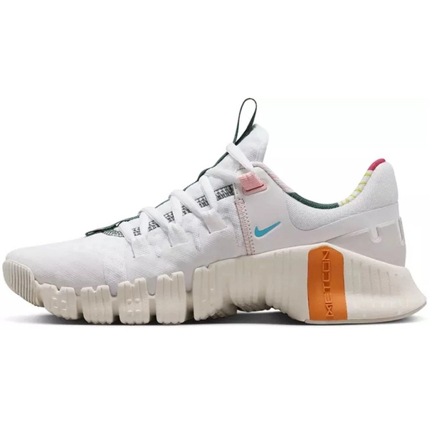 Nike Women's Free Metcon 5 Training Shoes