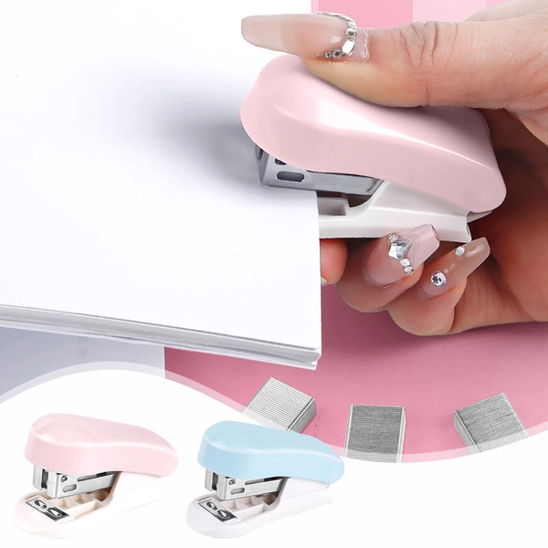 Kadlawus 2Pcs Mini Stapler for Office, Metal Stapling Tool, Compact Bookbinding Stapler, Portable Stapler for Paper, Documents, Notebooks