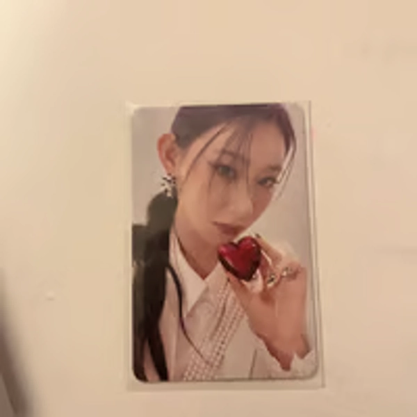 itzy chaeryeong checkmate photocard