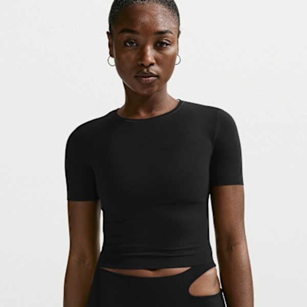 Nike Zenvy Women's Dri-FIT Short-Sleeve Top