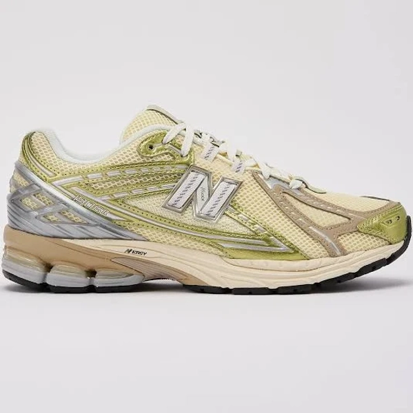 New Balance Men's 1906R