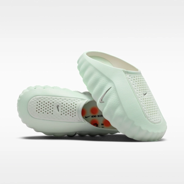 Nike Mind 001 Women's Pregame Mules