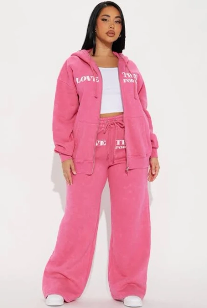Fashion Nova Women's Love That Oversized Fleece Sweatsuit Set