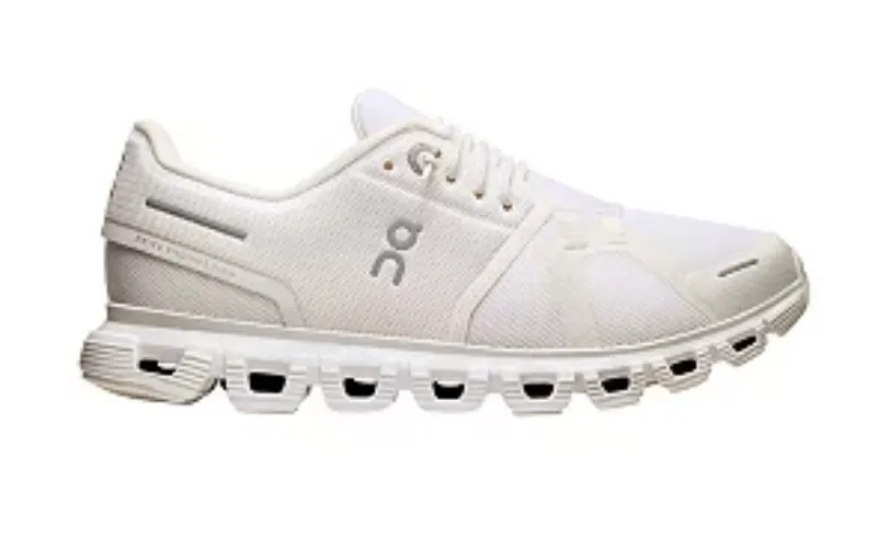On Women's Cloud 6 Shoes