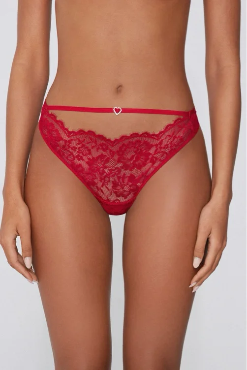 Brazilian aus Spitze Strass-Herz