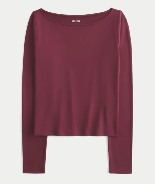 Long-Sleeve Seamless Fabric Slash-Neck Top