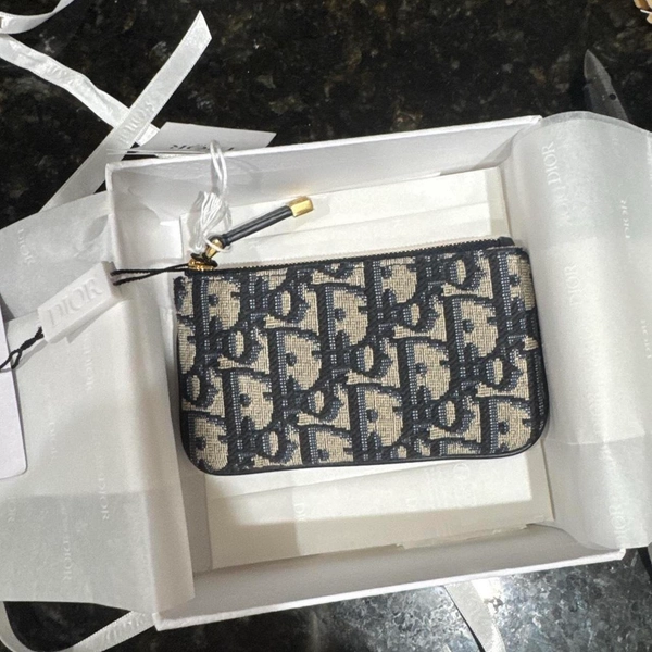 Dior key pouch, been lightly used still in great...