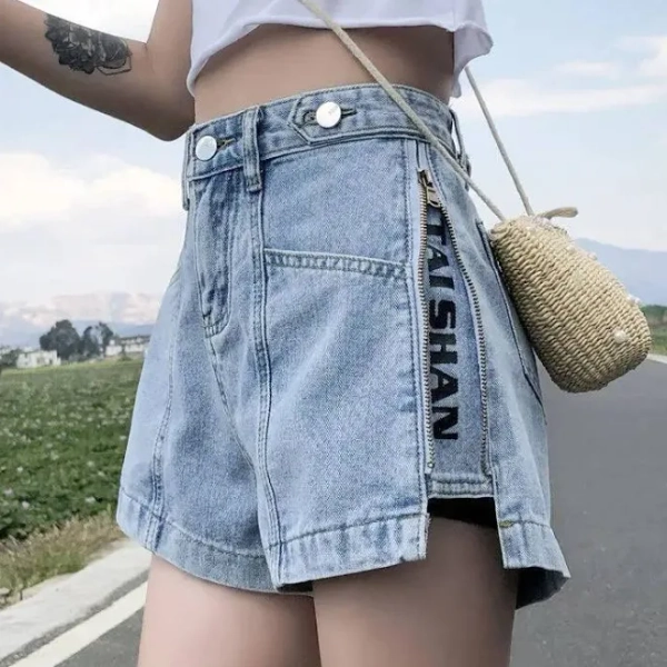 Y2K Harajuku Wide Mini Denim Shorts – Elastic Punk Print Jean Shorts for Women, Light Blue / 2XL