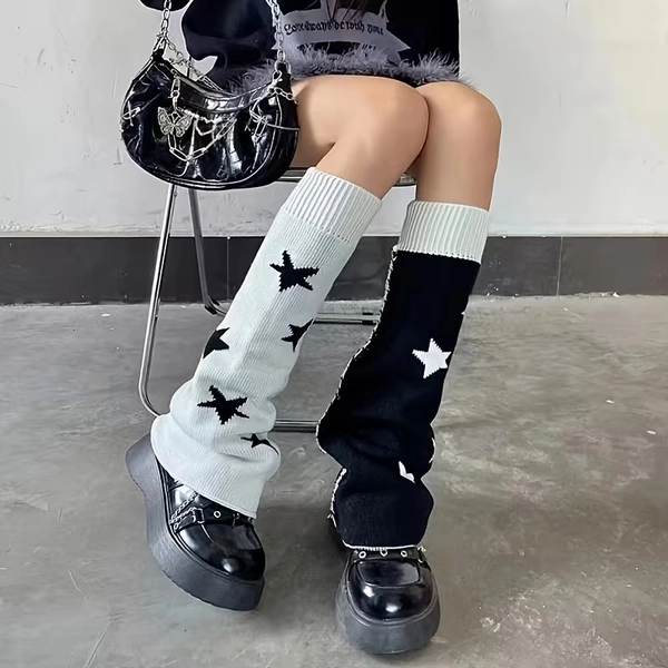 a pair autumn winter harajuku style   skull pattern - Temu United Kingdom